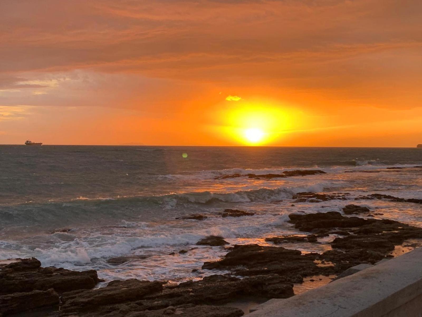 Enjoy Toscana ! Livorno Esterno foto