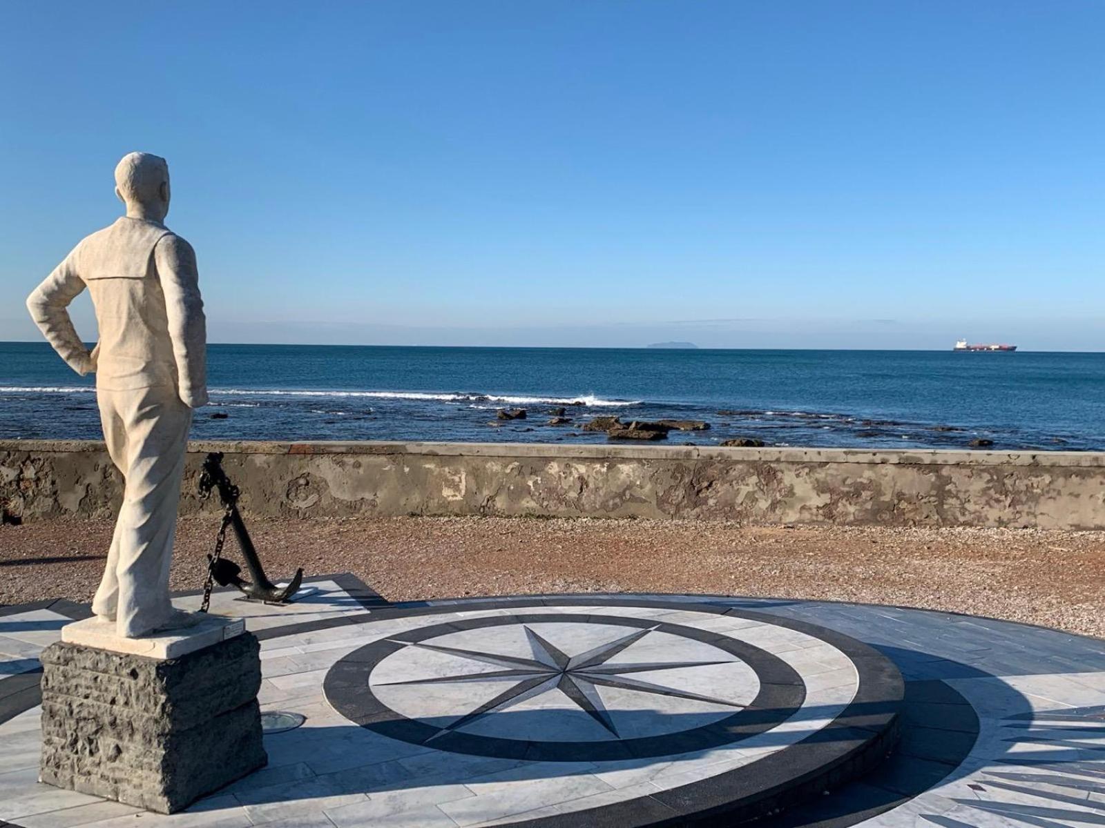 Enjoy Toscana ! Livorno Esterno foto